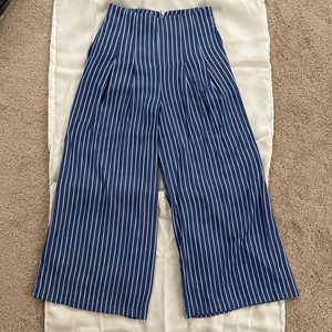 Wide-Leg  crop pants